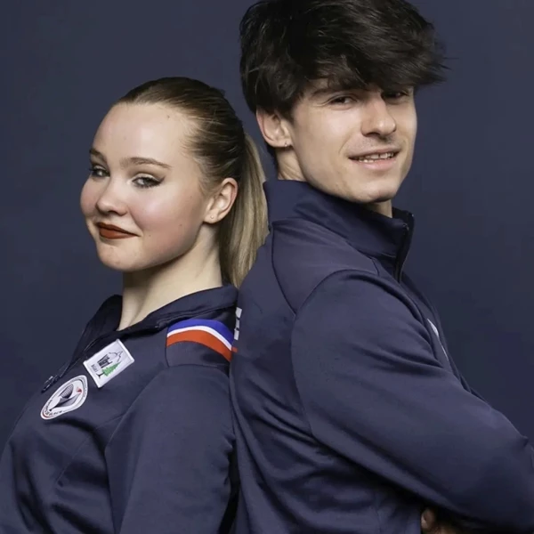 Découvrez le parcours de Loïcia Demougeot