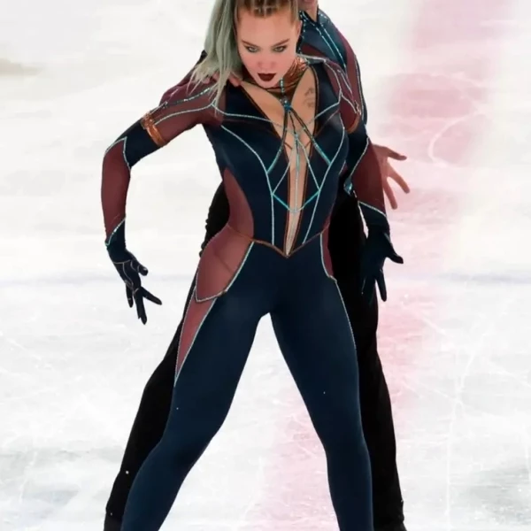 Découvrez le parcours de Loïcia Demougeot